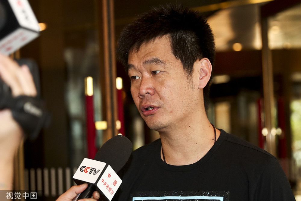 几年前曾有消息说托尼;斯科特将继续执导续集，但他在68岁时自杀身亡